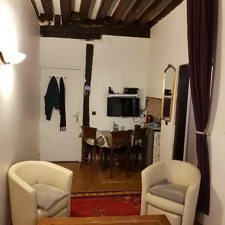 Deux Pieces St Sauveur Appartamento Parigi